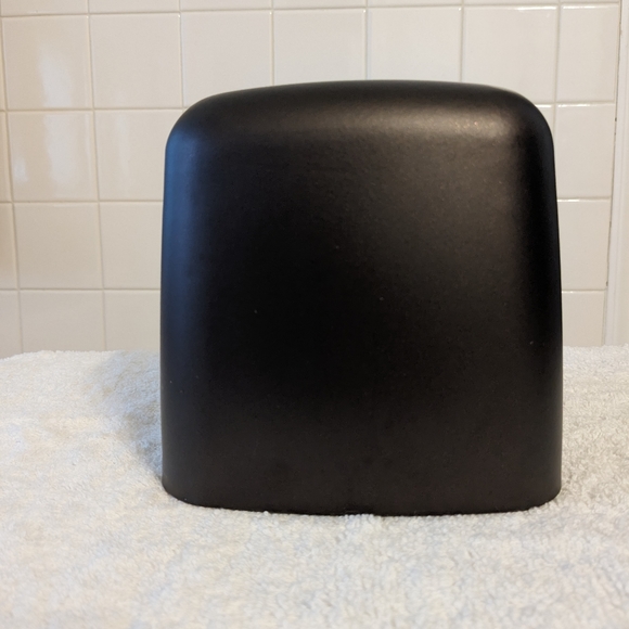 iDesign Bronze Metal Tissue Box Cover - New, Never Used - Picture 2 of 5